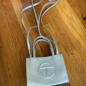 Used telfar size (small)